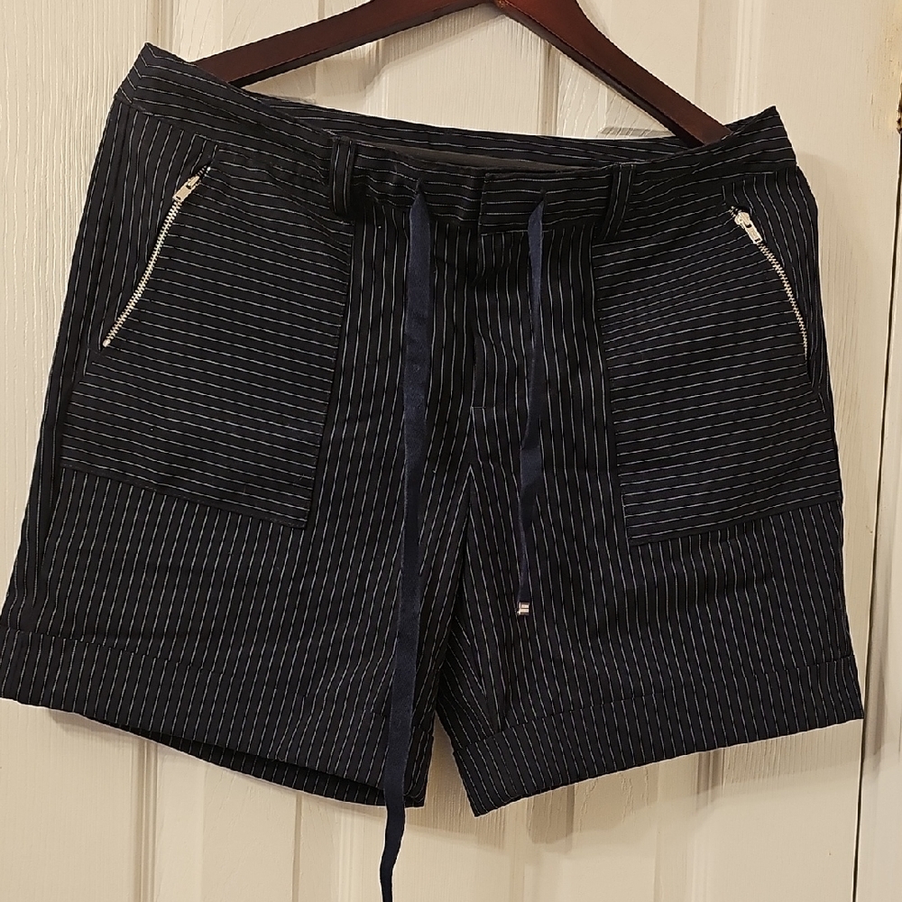 Tommy Hilfiger Navy and White Women Cargo Shorts